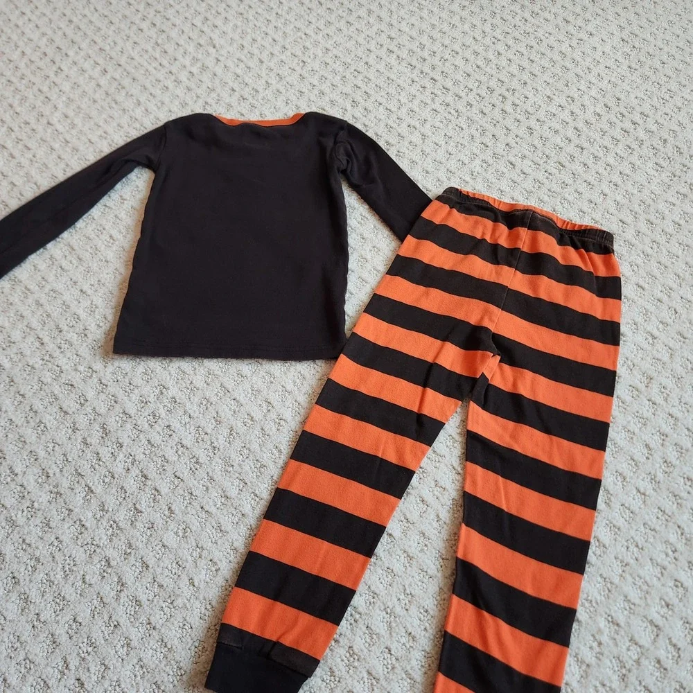 The Children's Place Kids size 4T Candy-Saurus Halloween Pajamas‎ Set